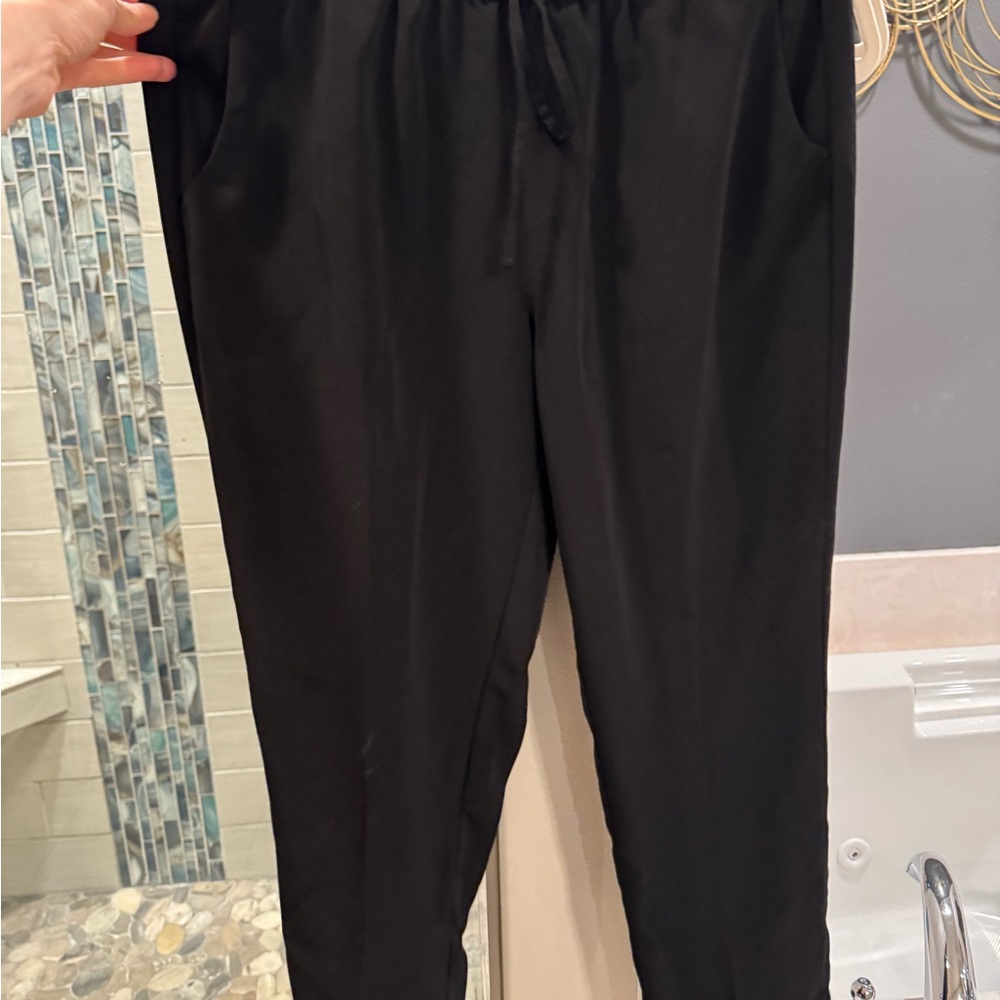Banana Republic Black Ankle Cropped Pants
